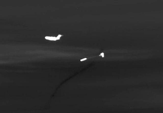 运-20大改“轰-20”,在南海上空成功投射导弹?可惜都是假的