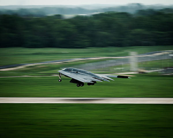 万斯:特朗普“最后一刻”都可取消打击,但他没这么做