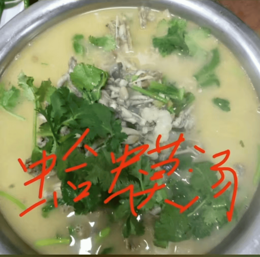 一小饭店老板随手拍视频竟成“违法广告”,45万元“天价处罚”引争议