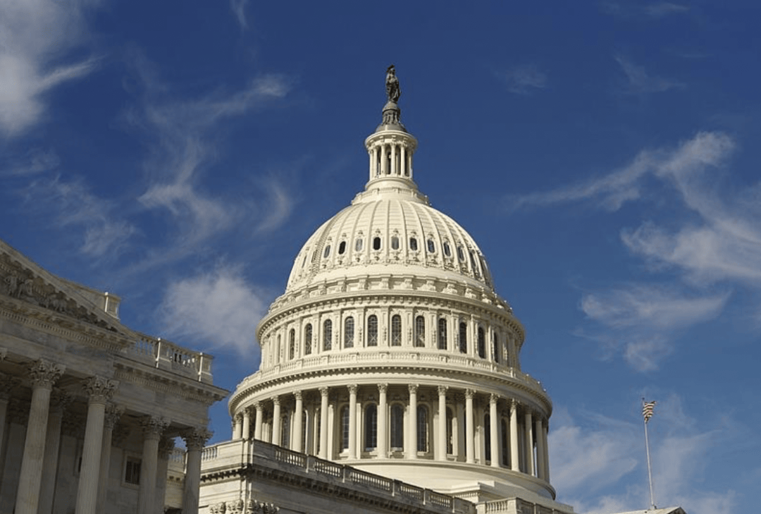 美媒：美英法德要求伊朗最迟8月底达成核协议