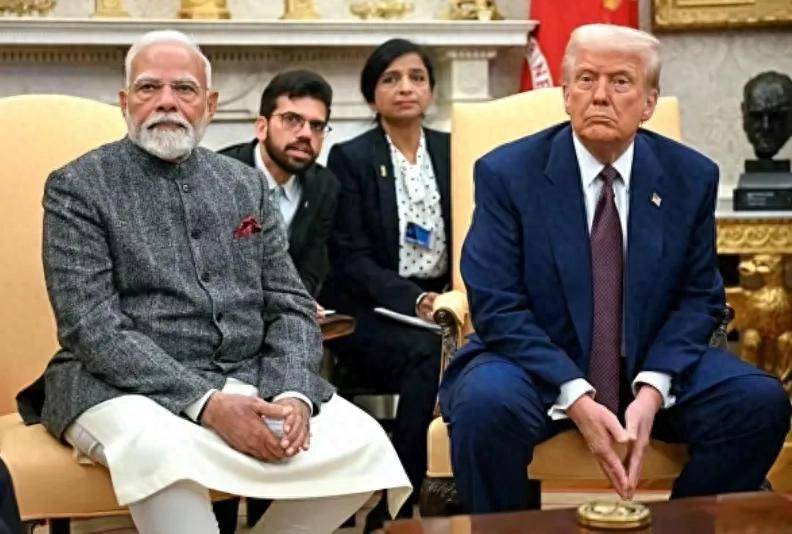 美国不签就算了！莫迪果断转身靠向中国，迅速送来了一张“投名状“