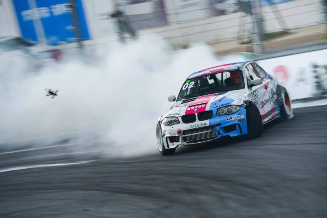 轮胎嘶吼引爆盛夏！2025CDC华东飘移系列赛建德航空小镇激情开赛，轻极限魅力绽放
