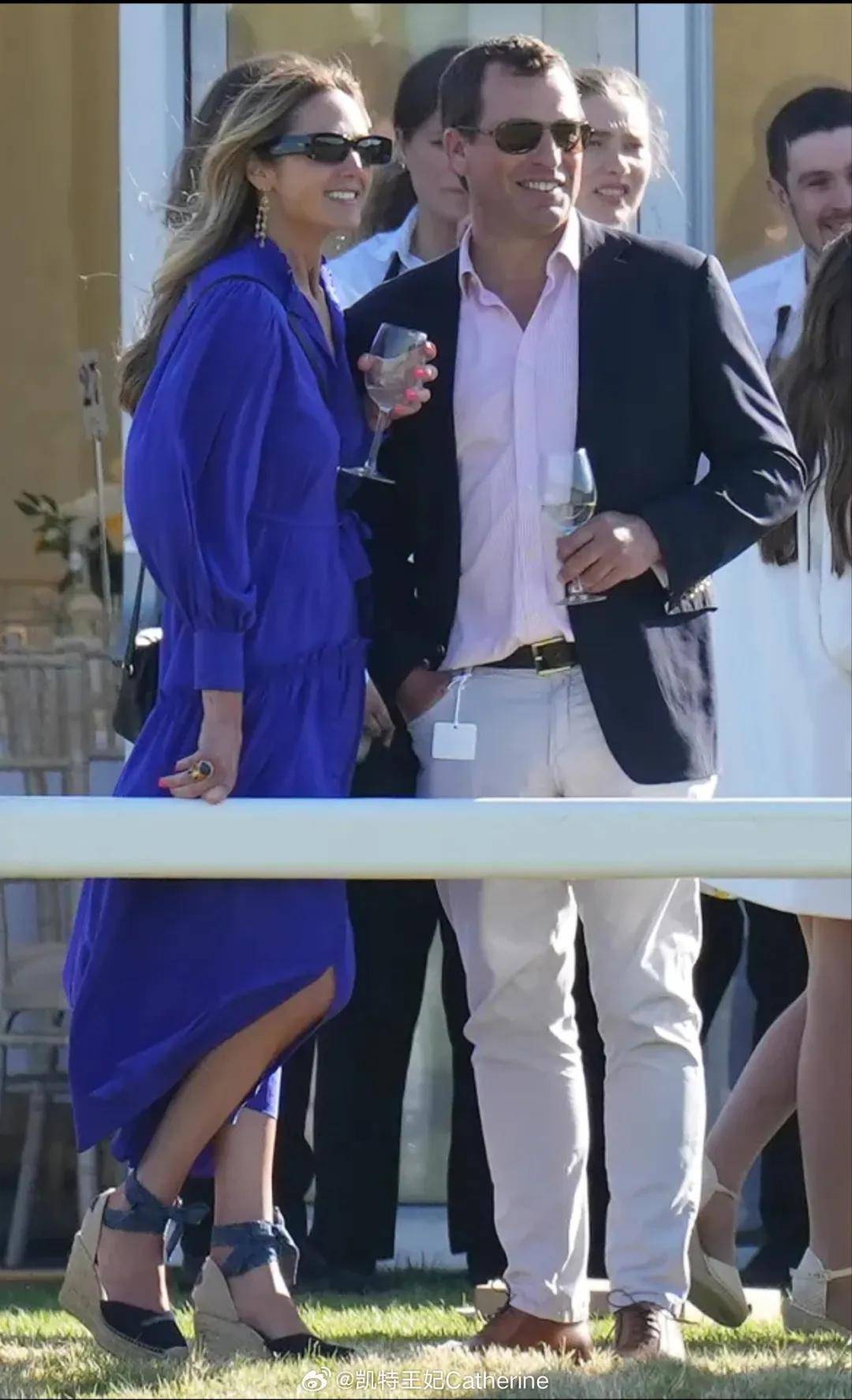 45岁离异带娃女护士嫁英国王室,比短剧更精彩!