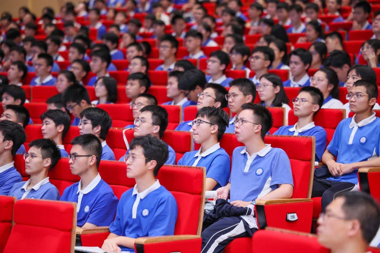 “国宝级”科学家空降!白春礼院士为中科附高师生揭秘中国深海科技