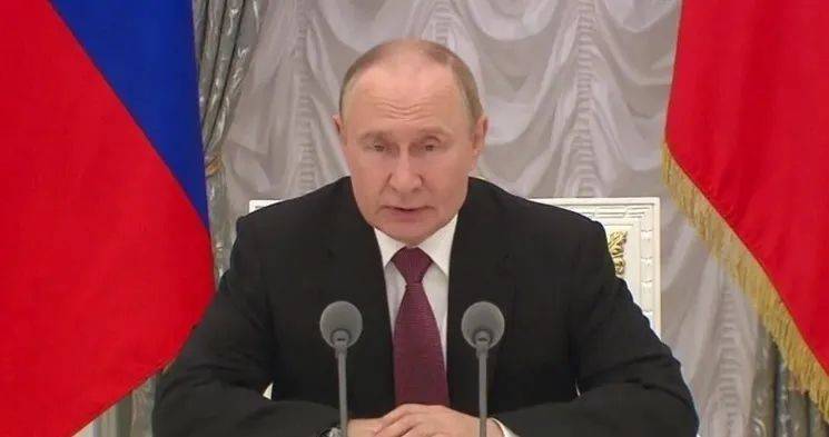 紧急赴美，泽连斯基已起飞！普京向多国领导人通报会晤情况