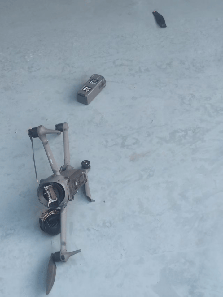 上海环球金融中心楼顶无人机对撞!对话管理方:9年已坠95架,楼顶“风洞”成黑飞重灾区!