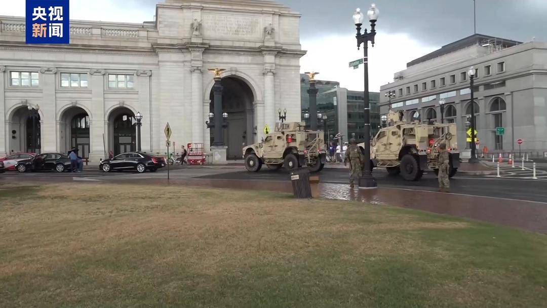 美联邦政府拟“调兵”多座城市 两党持续交锋