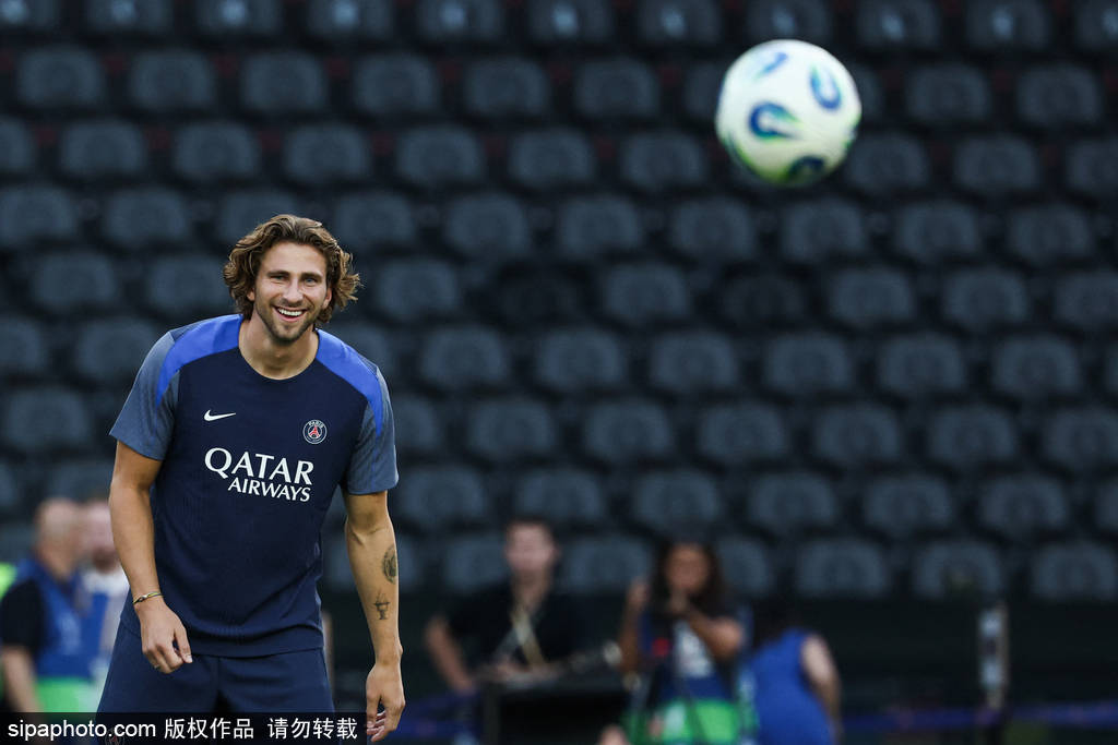 阿森纳与诺丁汉森林达成压哨租借协议：津琴科告别枪手，加盟英超对手