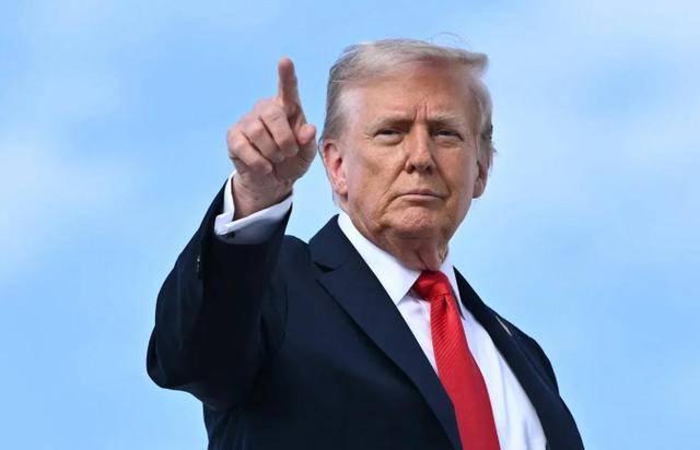 中美谈了6小时,特朗普感叹:美国不行了!西班牙收到中方大礼