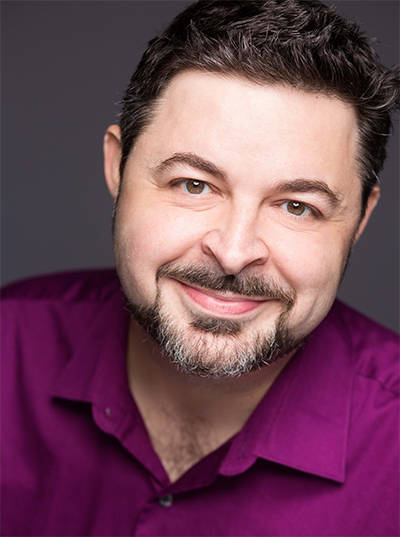 转发柯克两年前的拥枪发言后，美国一大学教授因“发表不当言论”被解雇