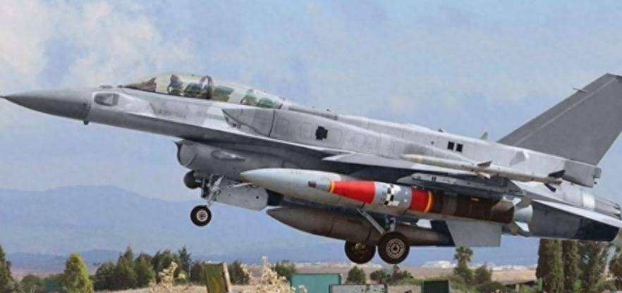 一声巨响,胡塞用导弹证实,卡塔尔被炸是沙特不开火,美军不拦截