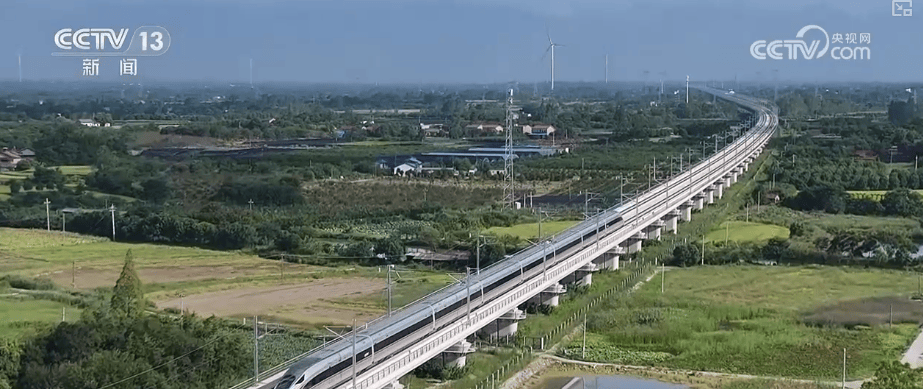 “人畅其行、货畅其流”创新高！前8个月铁路运输“成绩单”出炉