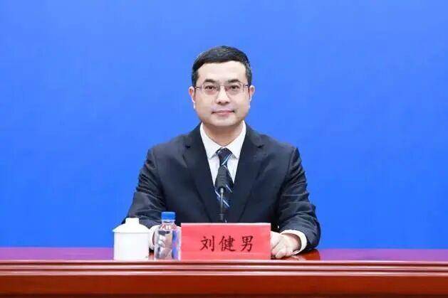 三省份省级党委常委调整,这位副省长跨省晋升省委常委