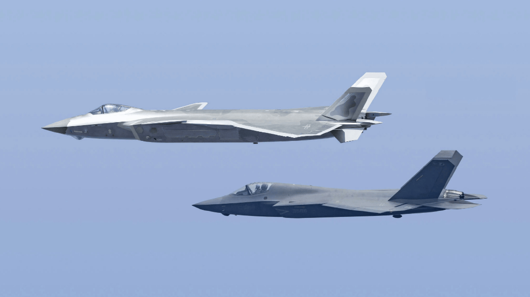 歼-20已经多次拦截F-35?印度媒体宣称:中国歼-20将统治西太天空