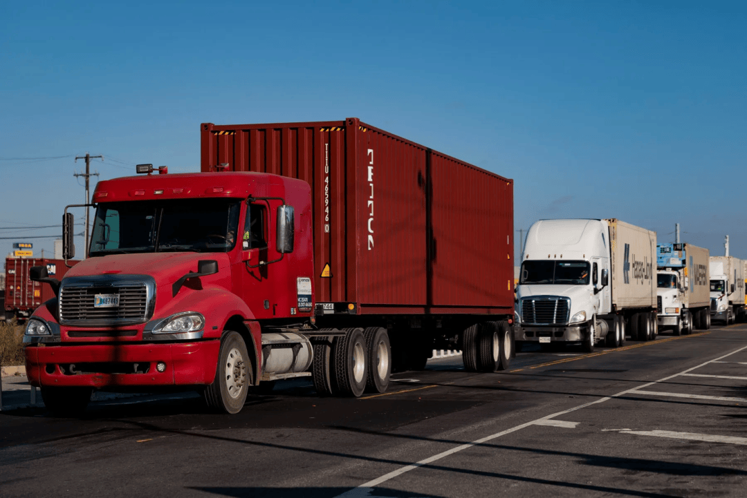 突发！特朗普宣布：25%关税！